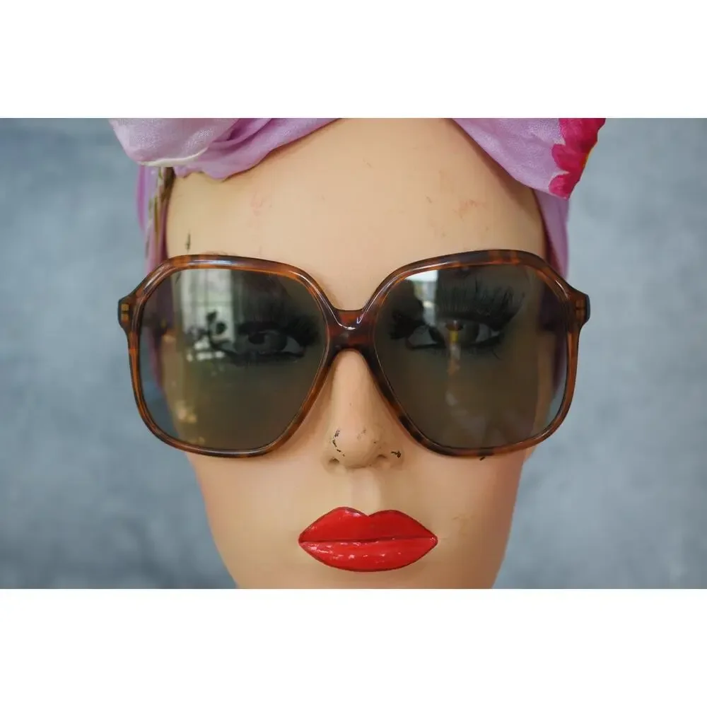 1970s Vintage Sunglasses Made In Italy Oversized Retro Glam Grandma Chic NOS